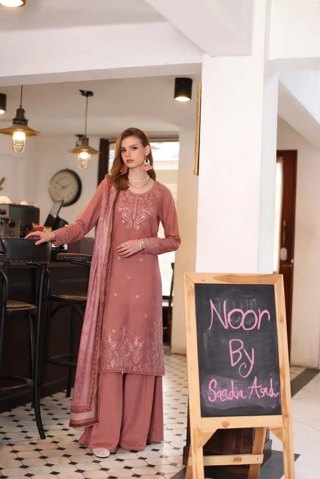 NOOR BY SAADIA ASAD D-02B