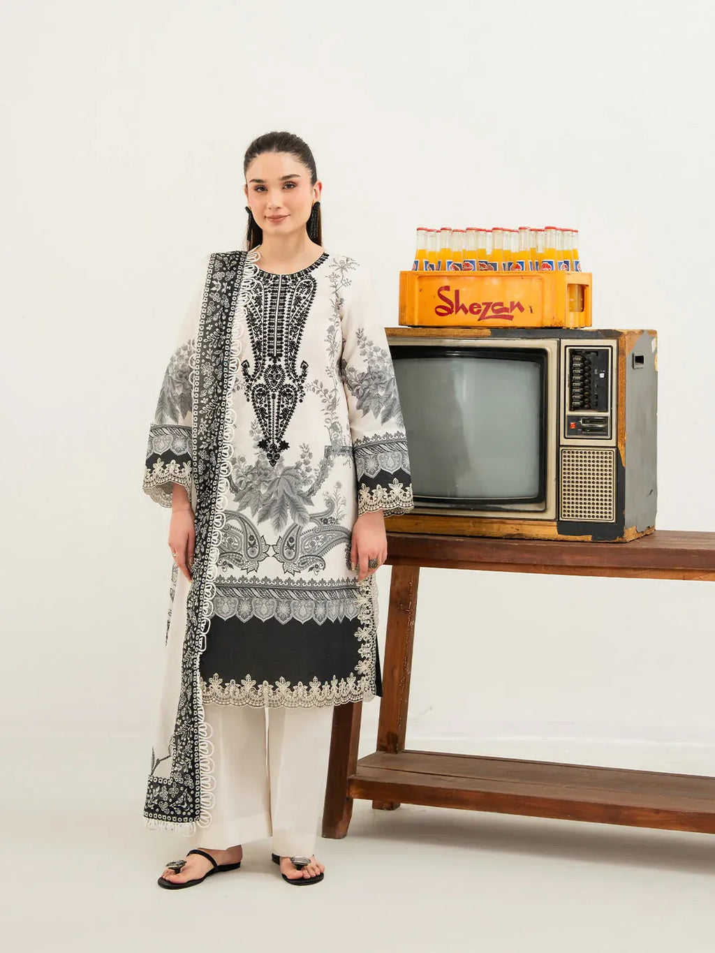 MAHNUR ANAYA LAWN ANA-005