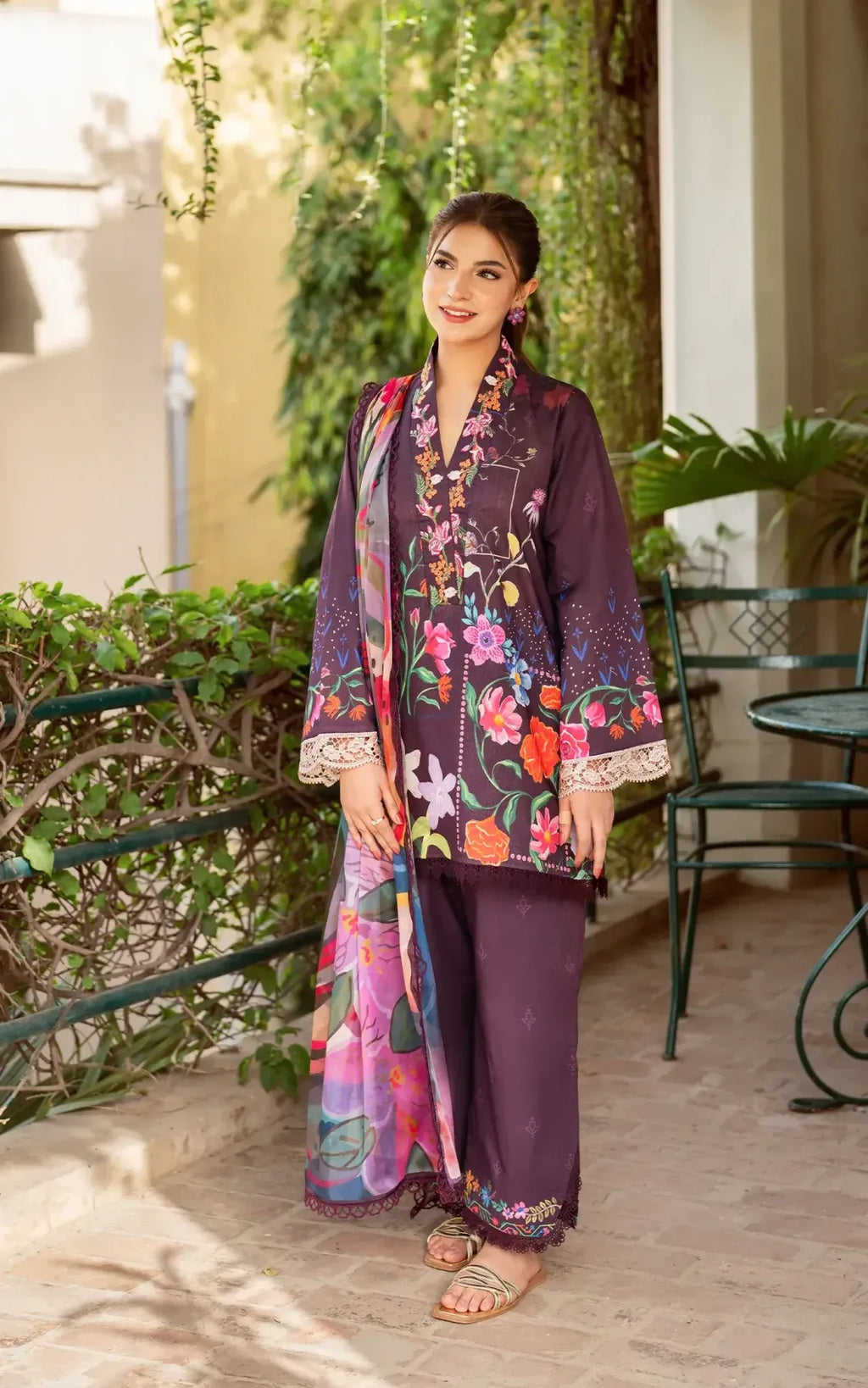 ASIFA NABEEL YAKIN YKL25-12