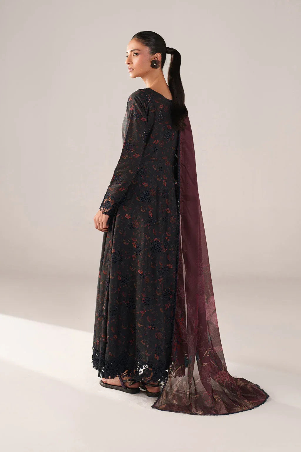IZNIK SPRING SUMMER SS-09