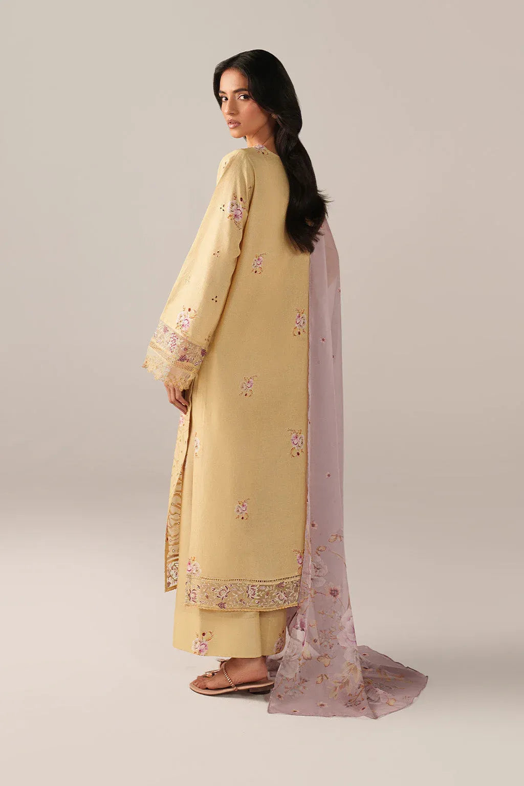IZNIK SPRING SUMMER SS-11