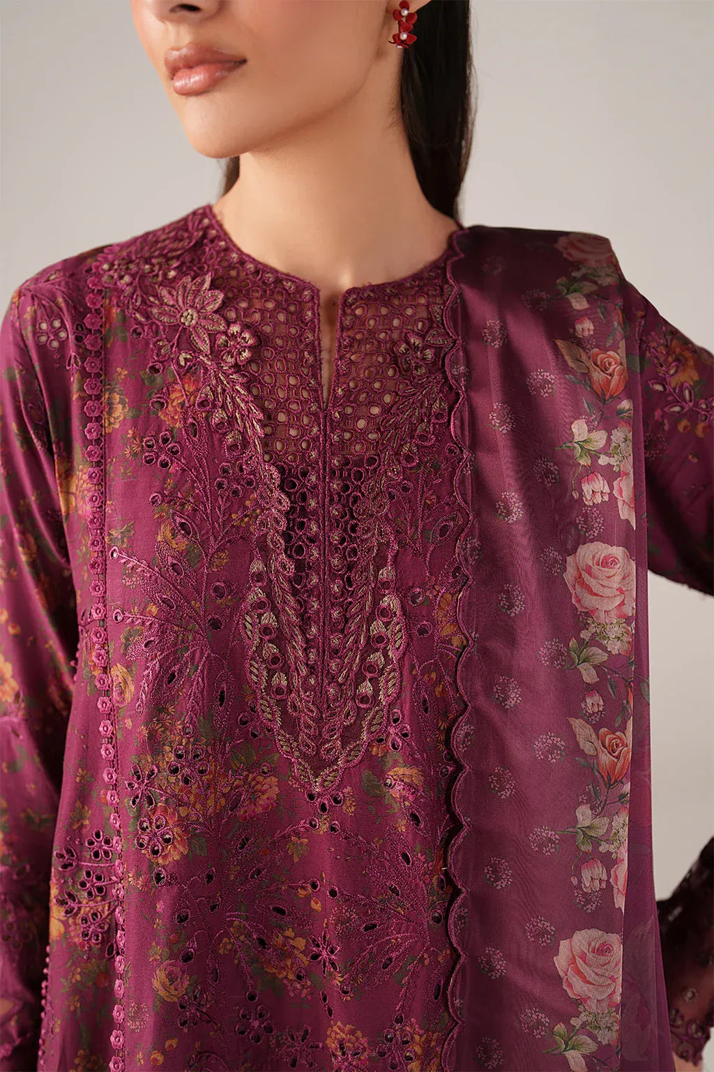 IZNIK SPRING SUMMER SS-04