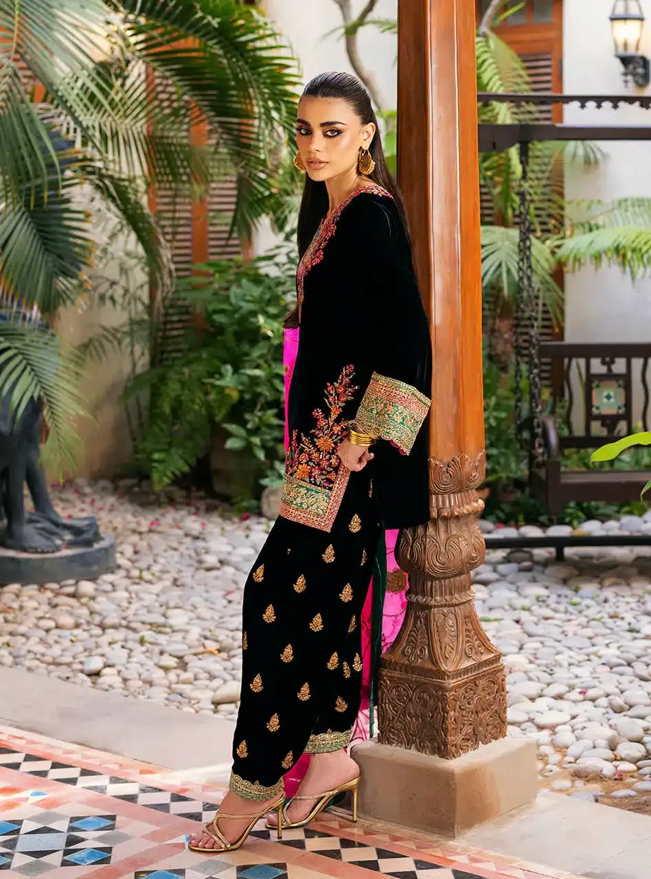 ZAINAB CHOTTANI ZEBA
