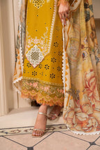 ATIYA IRFAN PREET GOLDEN GLACE