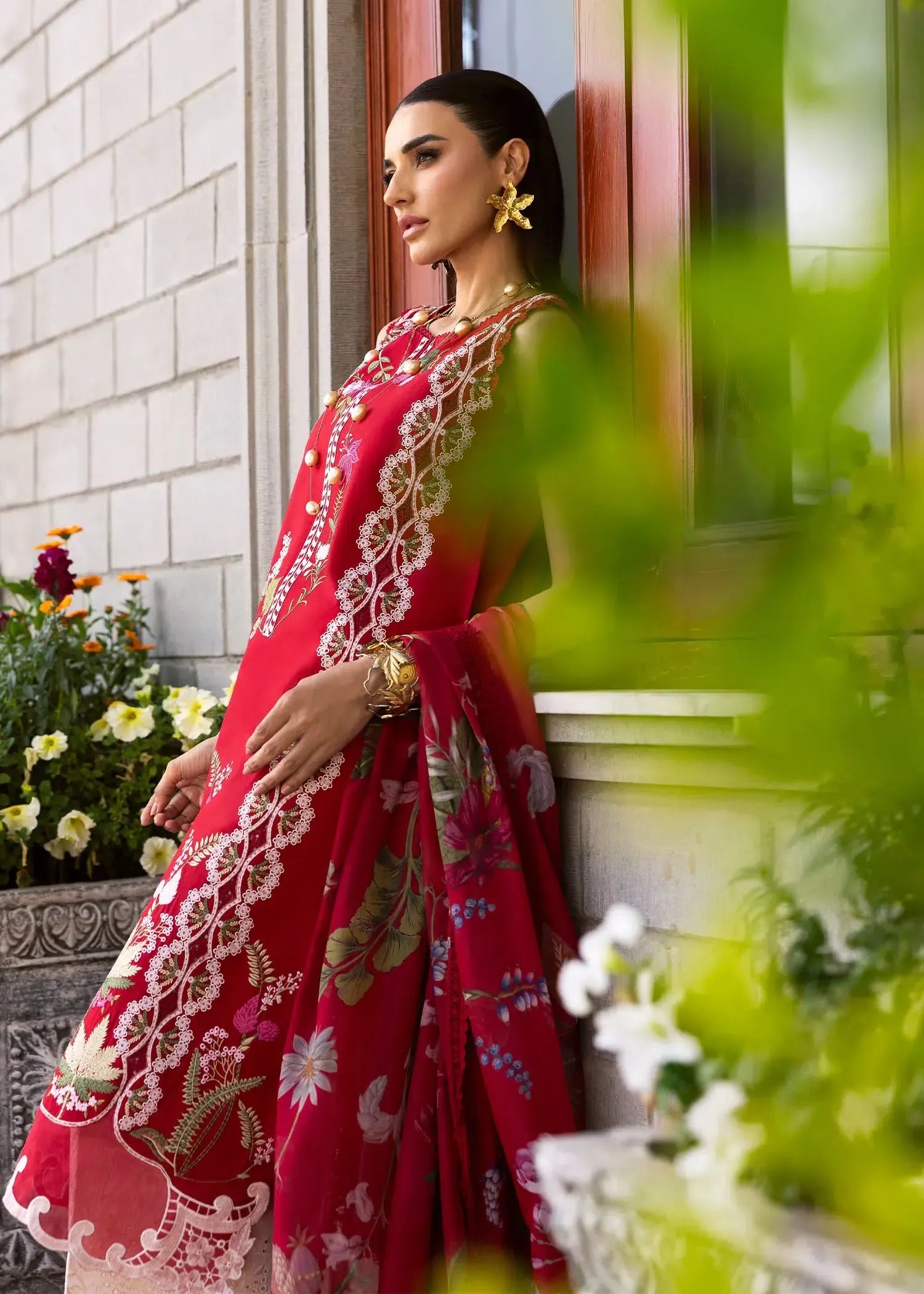 SAIRA SHAKIRA BLOOM D-06A
