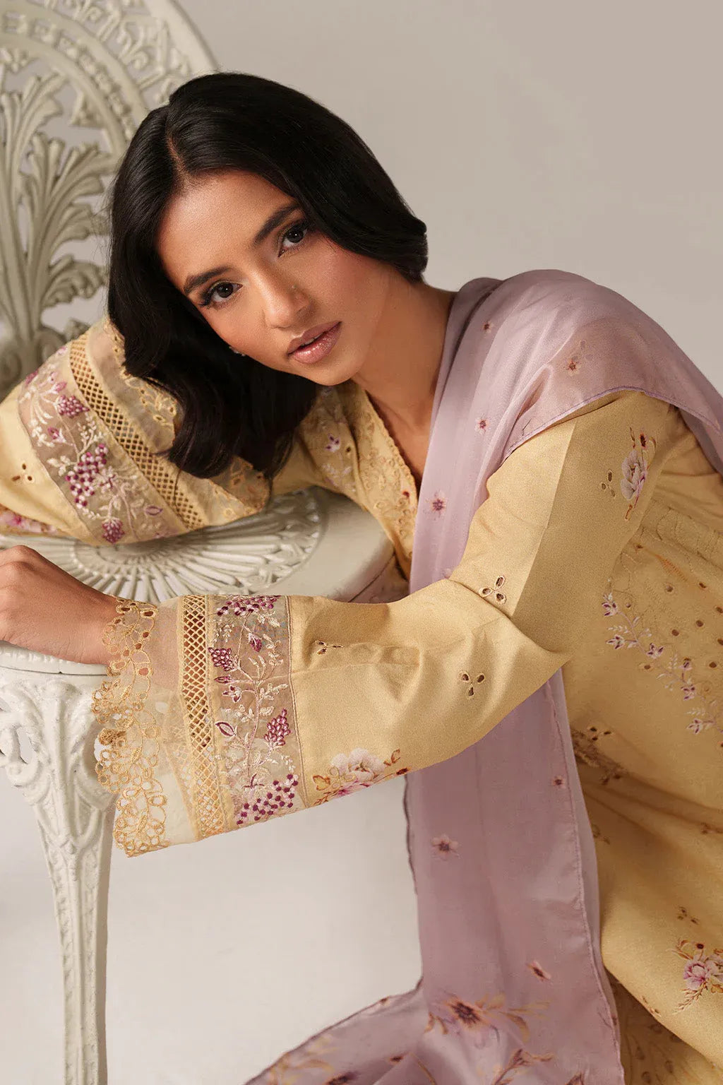 IZNIK SPRING SUMMER SS-11
