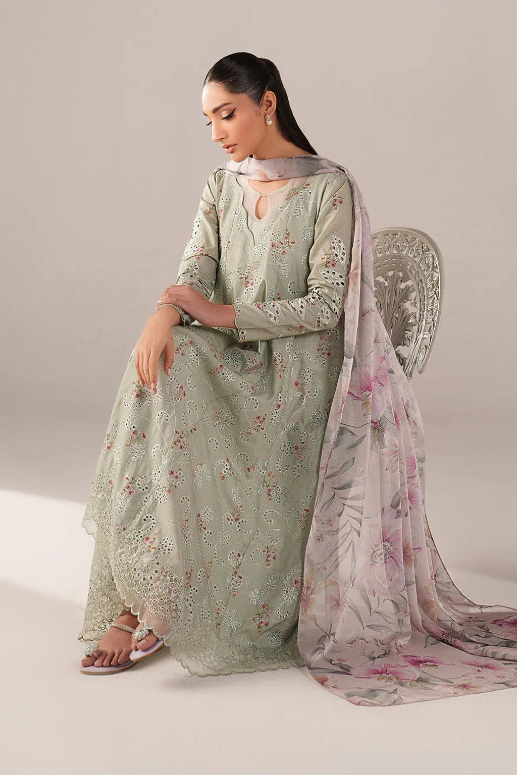 IZNIK SPRING SUMMER SS-03