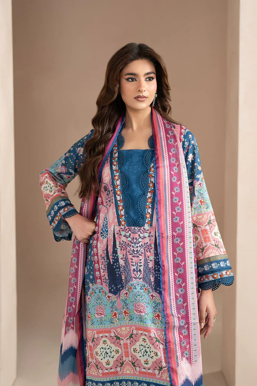 MARYUM N MARIA EMBROIDERED PRINT LAWN VIHANA
