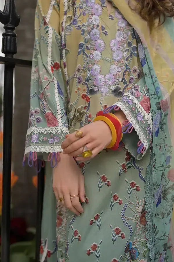 SOBIA NAZIR SN BASICS D-2B