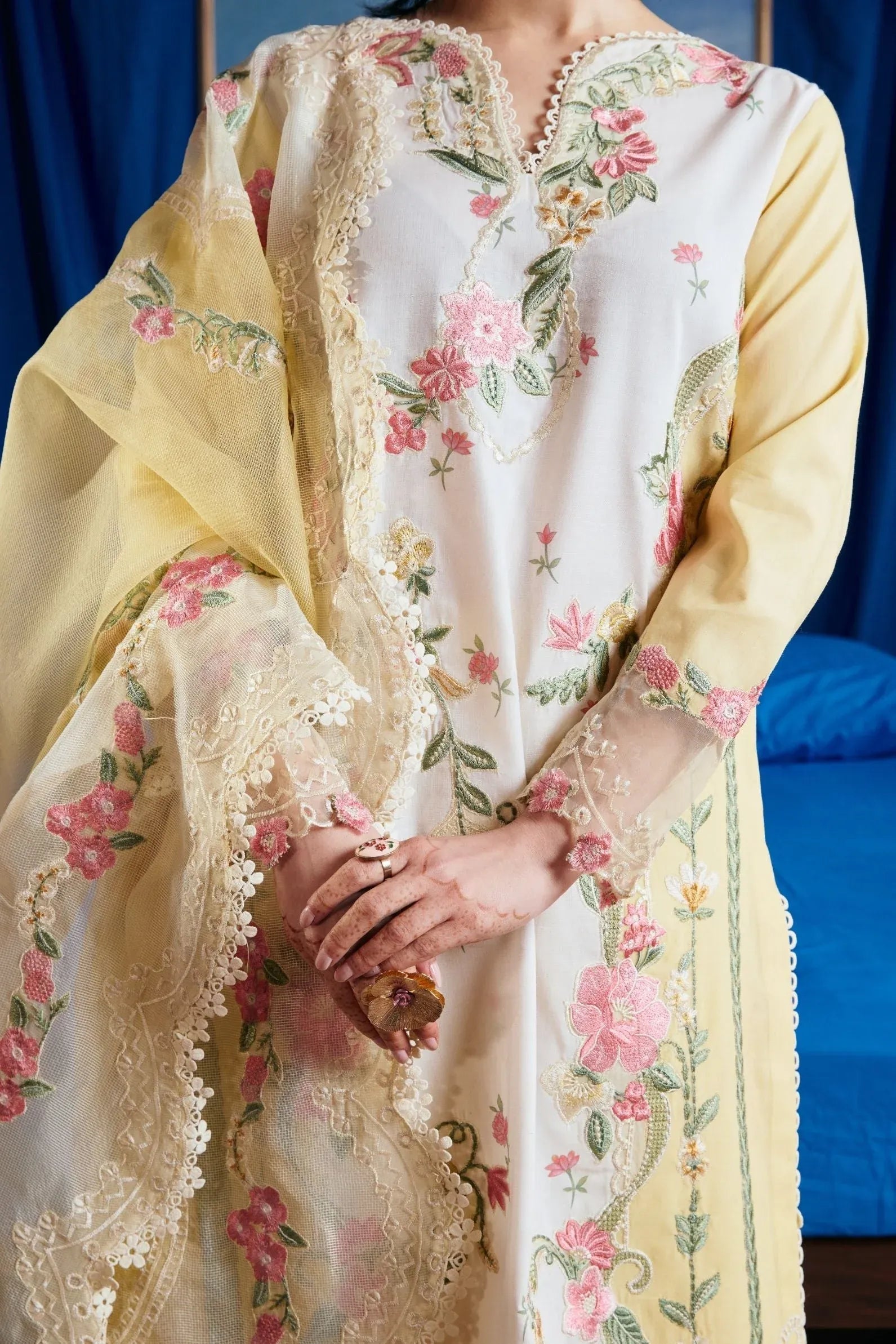 MARYAM HUSSAIN LUXURY LAWN TITLI
