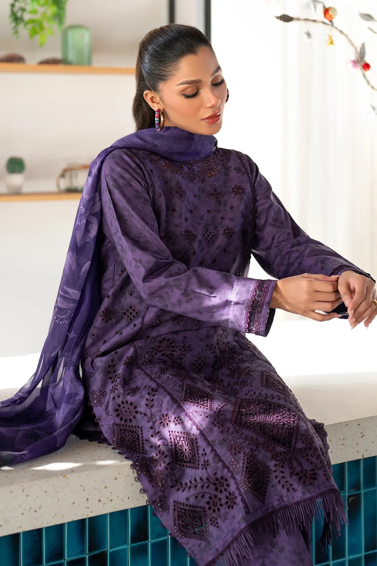 BAROQUE UF-4096