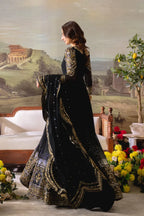 NEESHAY  NAYAB