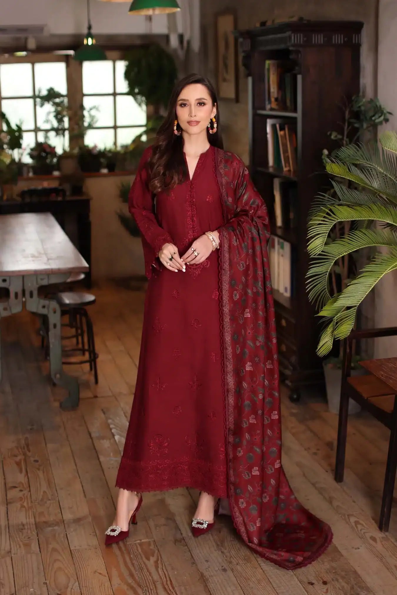 NOOR BY SAADIA ASAD D-04A