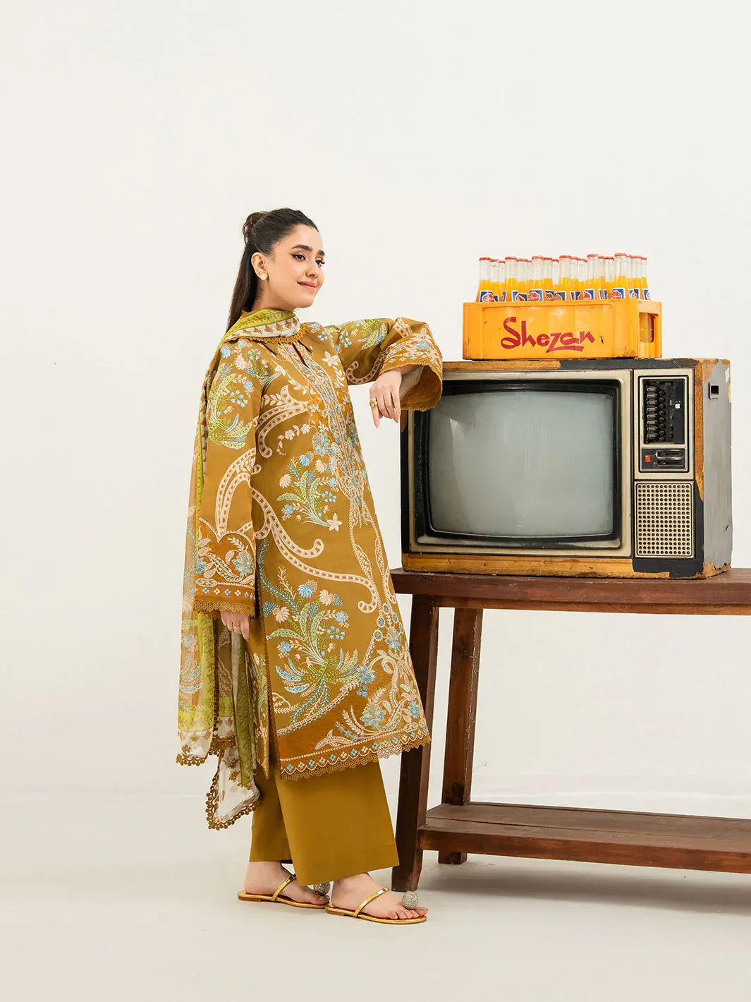 MAHNUR ANAYA LAWN ANA-003