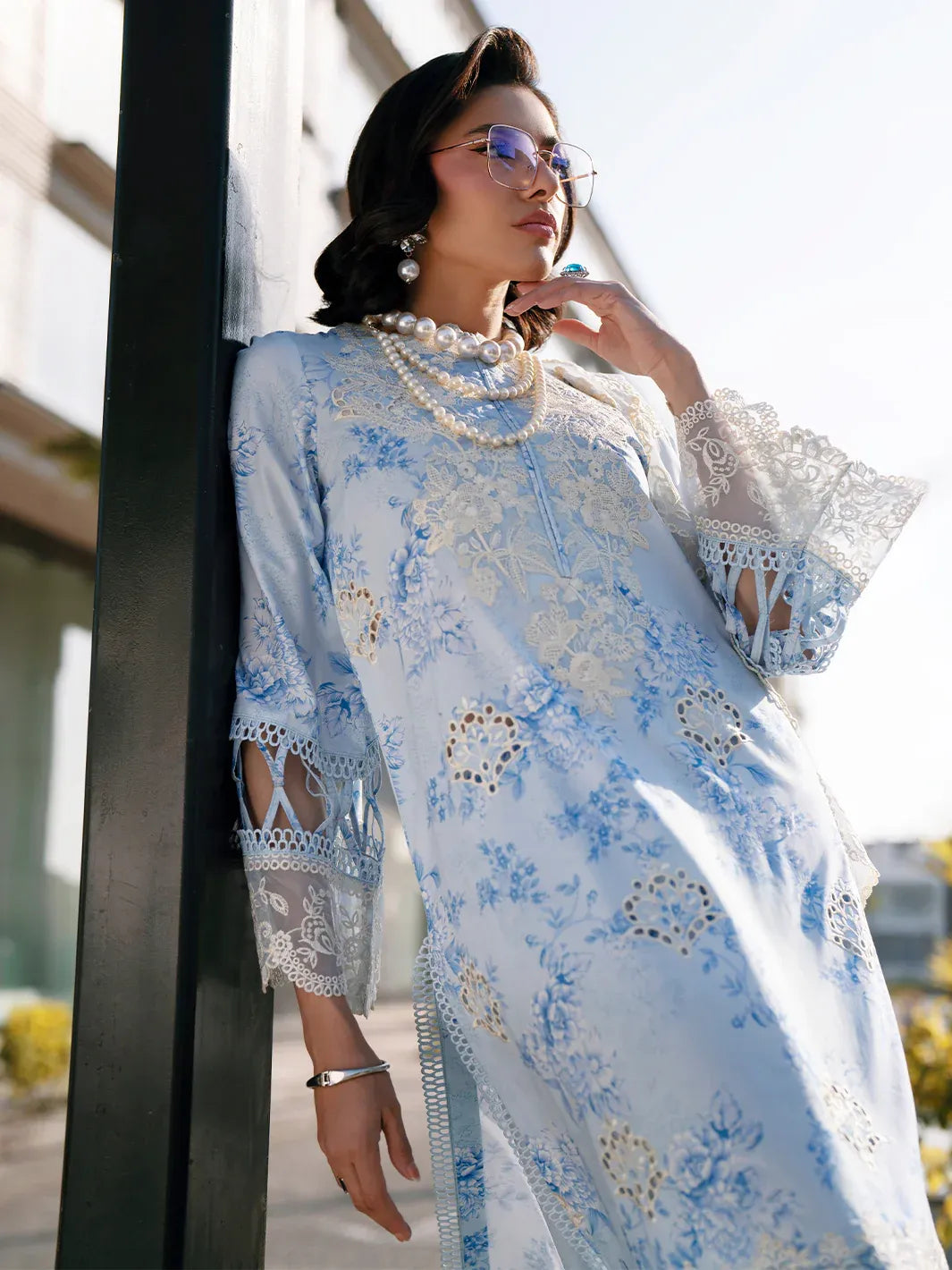 MAHNUR BROADWAY LAWN BW-001