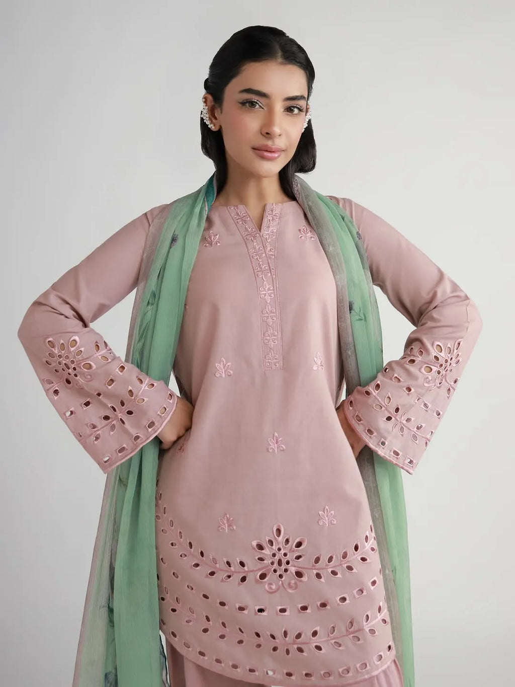 SANAABBAS CANDY 3PC