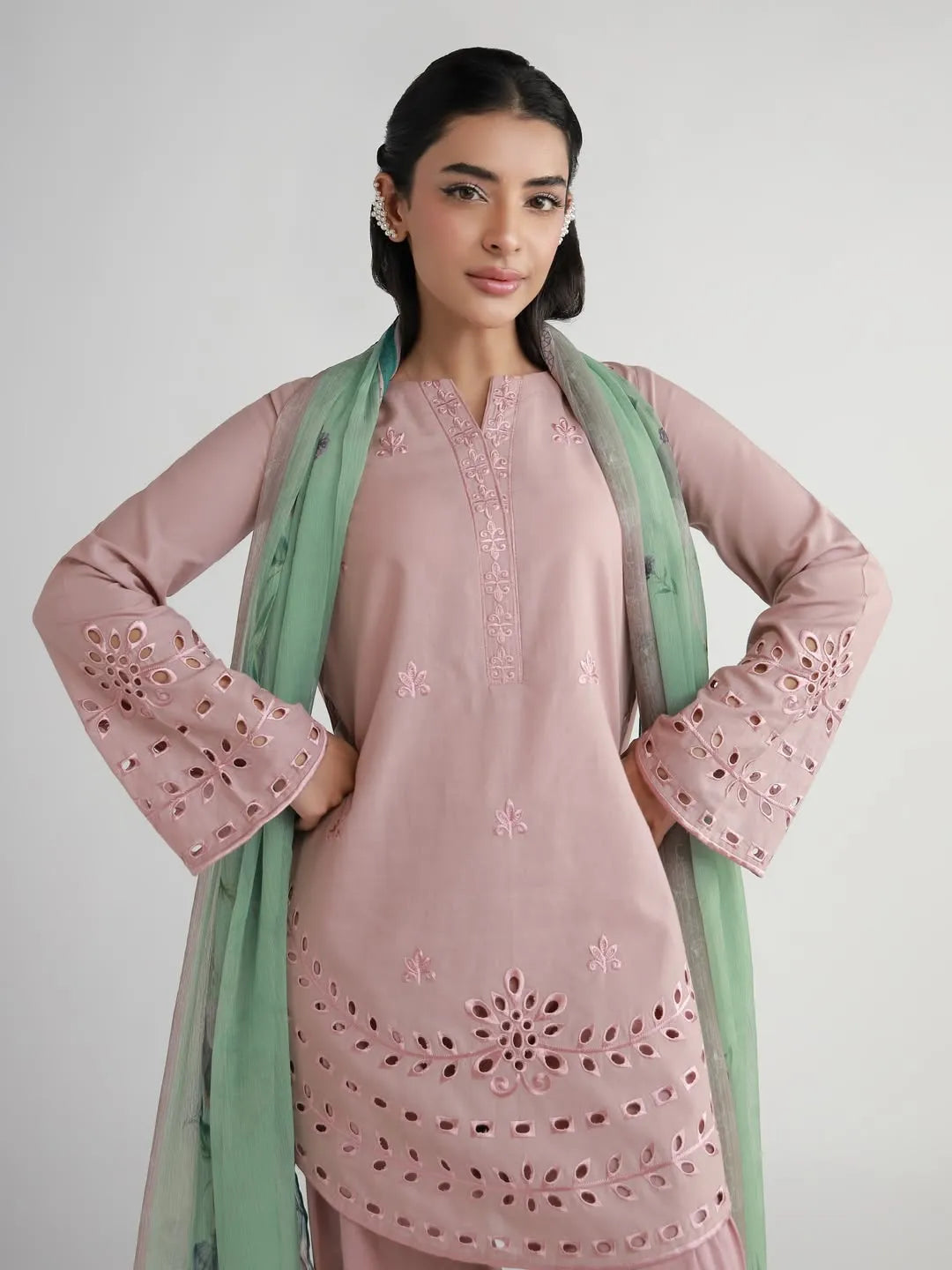 SANAABBAS CANDY 3PC
