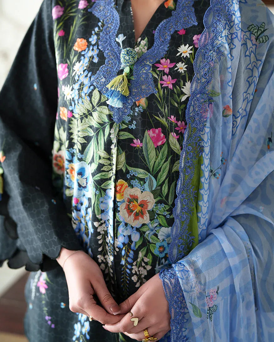 ROHEENAZ WHISPERED FLORALS MUTED ROSE