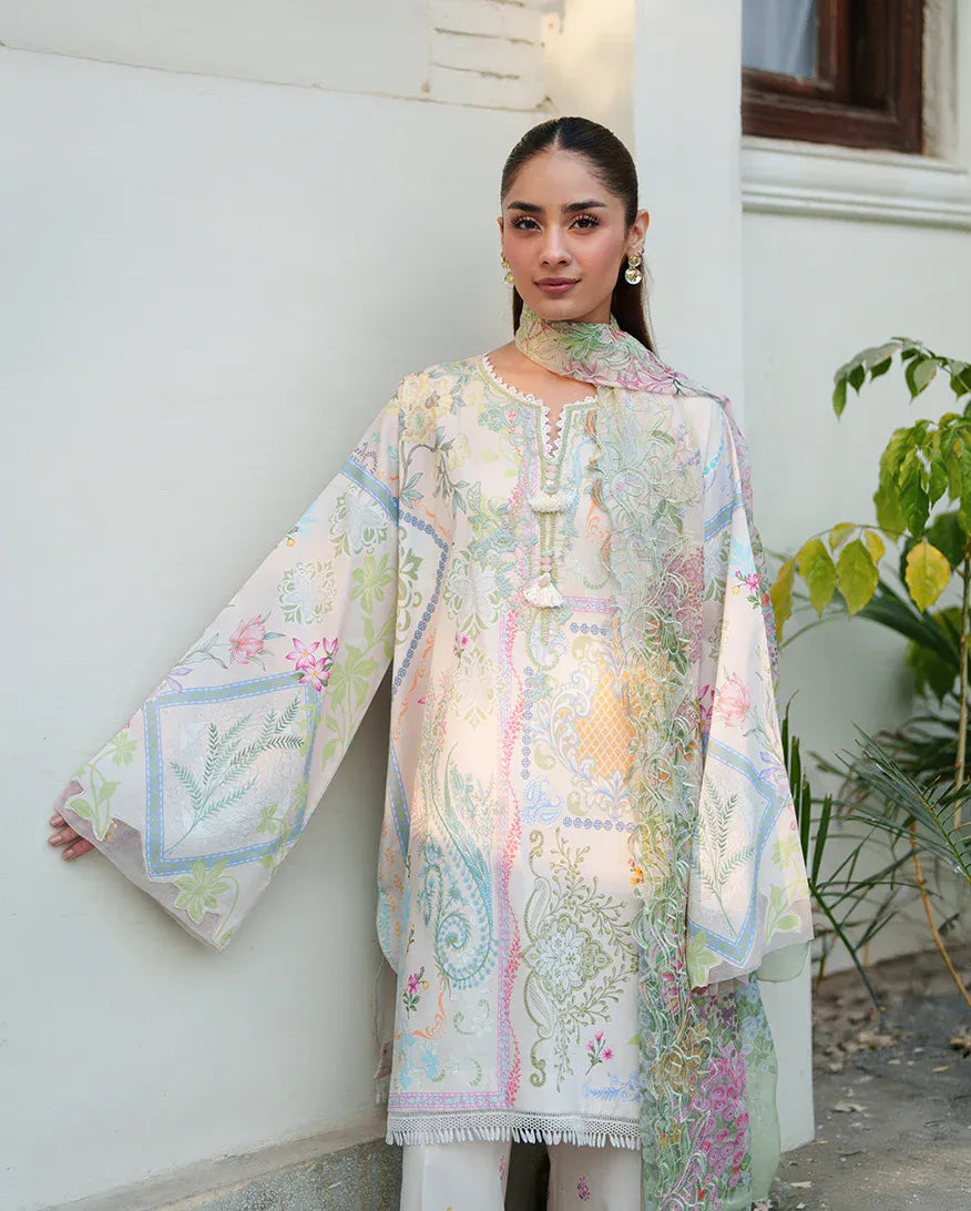 ROHEENAZ WHISPERED FLORALS SOFT BLOOM