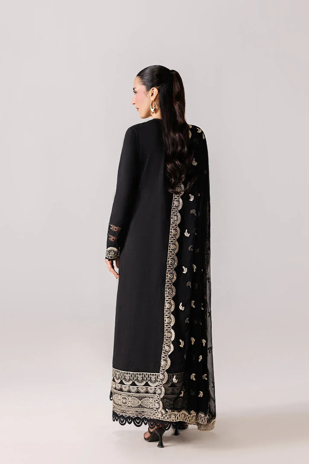 EMAAN ADEEL BEYOND BASICS ELEVE 3PC