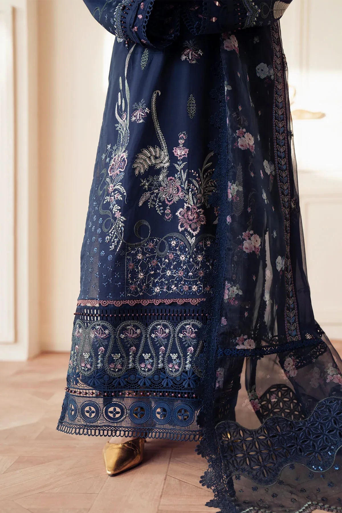 STITCHED BY CC FE-09 NUREH FEYA 3PC