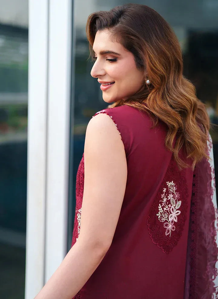 NEESHAY SYMPHONY LUXURY LAWN VIELLA