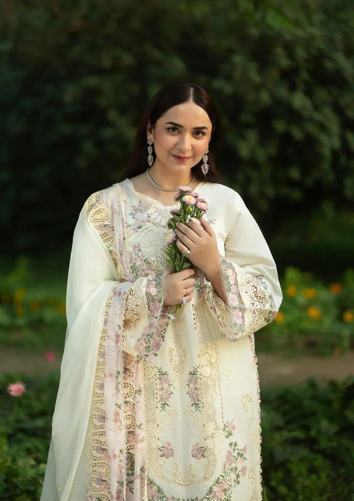 ELAF LUXURY LAWN UNSTITCHED ELQ-7B