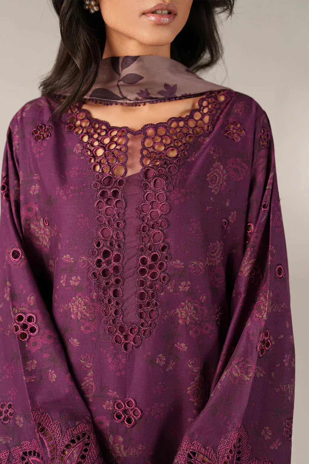 IZNIK SPRING SUMMER SS-08
