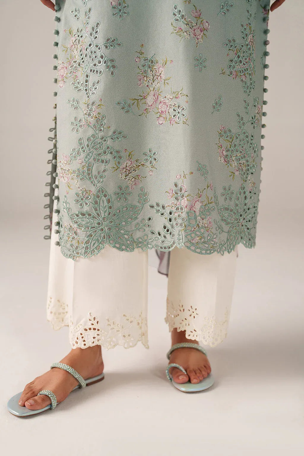 IZNIK SPRING SUMMER SS-12