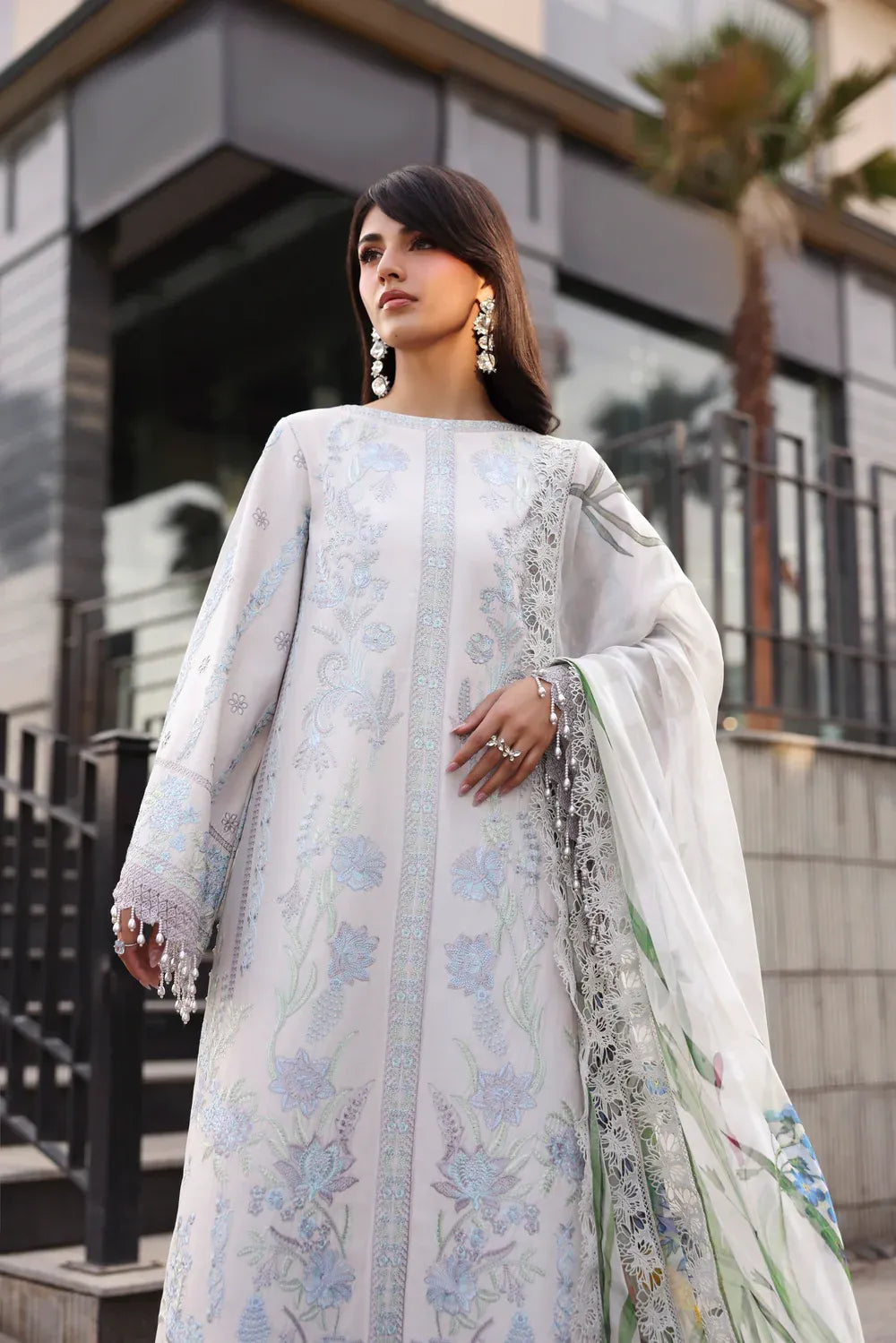 NAQSH THE LUXE EDIT EID D-00240