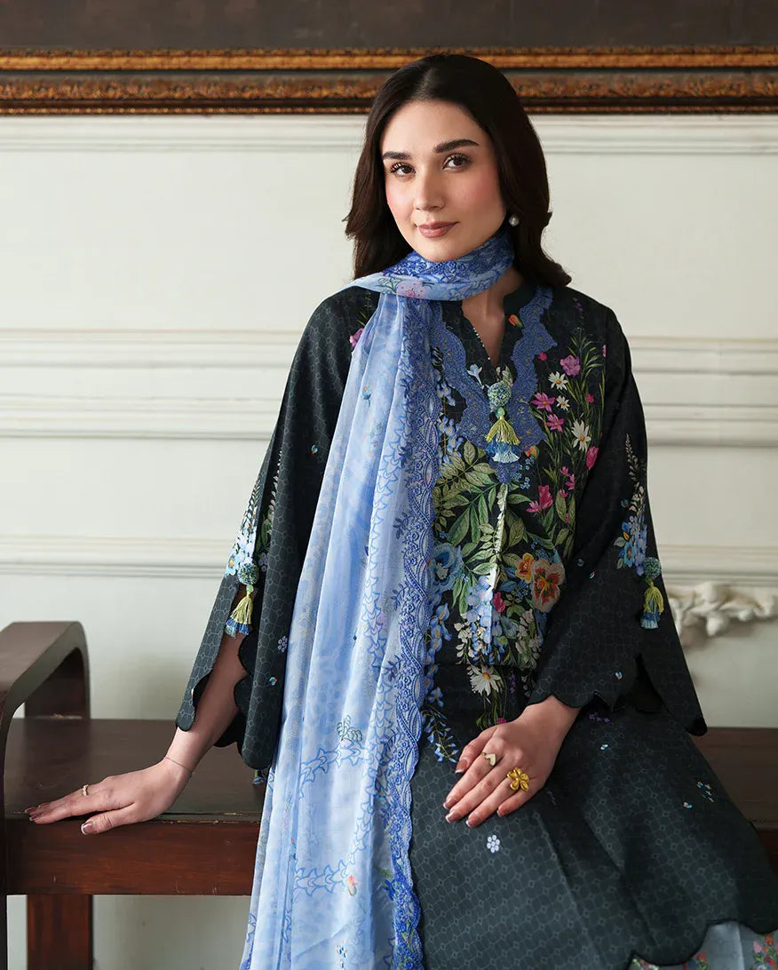 ROHEENAZ WHISPERED FLORALS MUTED ROSE