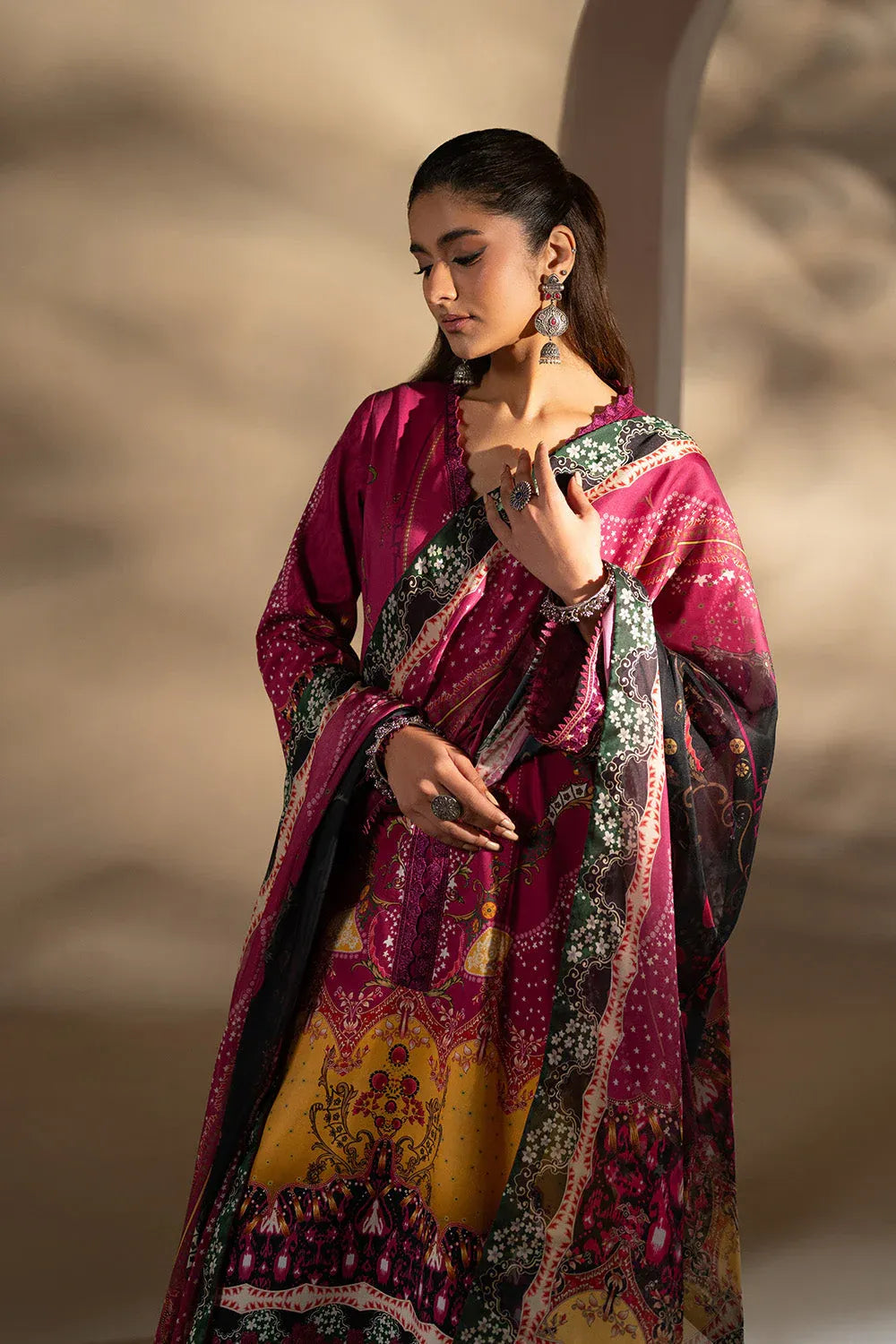 MARYUM N MARIA EMBROIDERED PRINT LAWN VISMITA