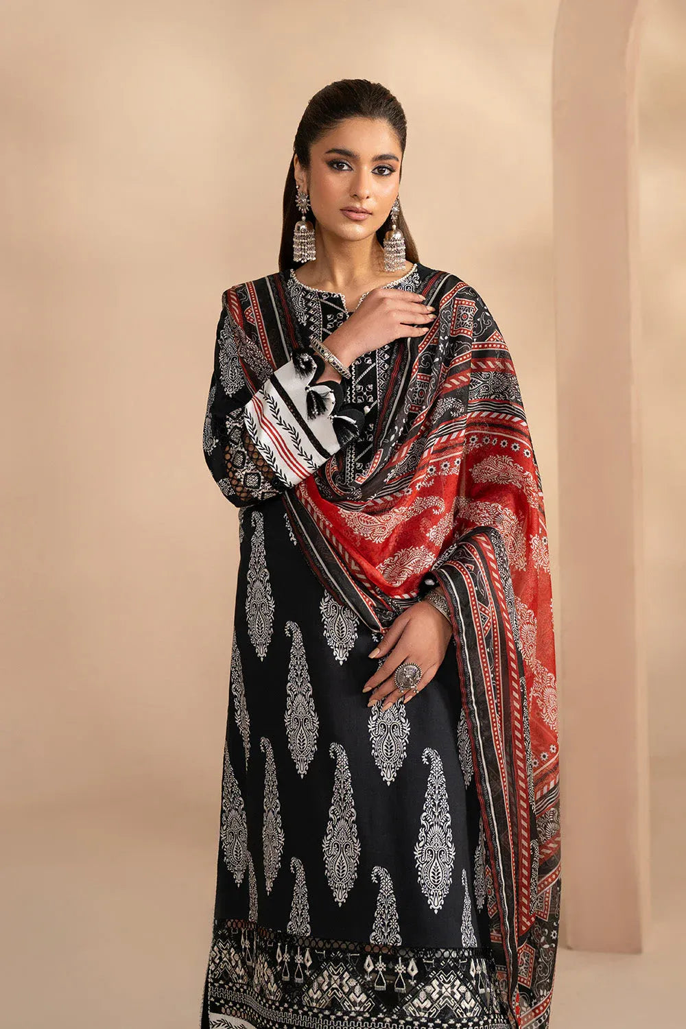 MARYUM N MARIA EMBROIDERED PRINT LAWN VIBHA