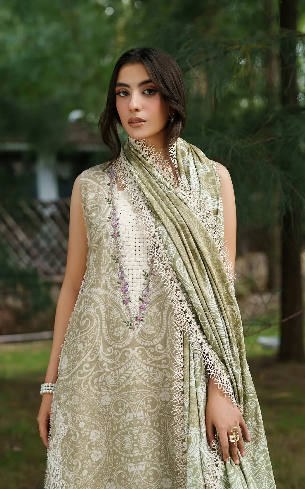 ASIFA NABEEL MERAKI MWC25-07
