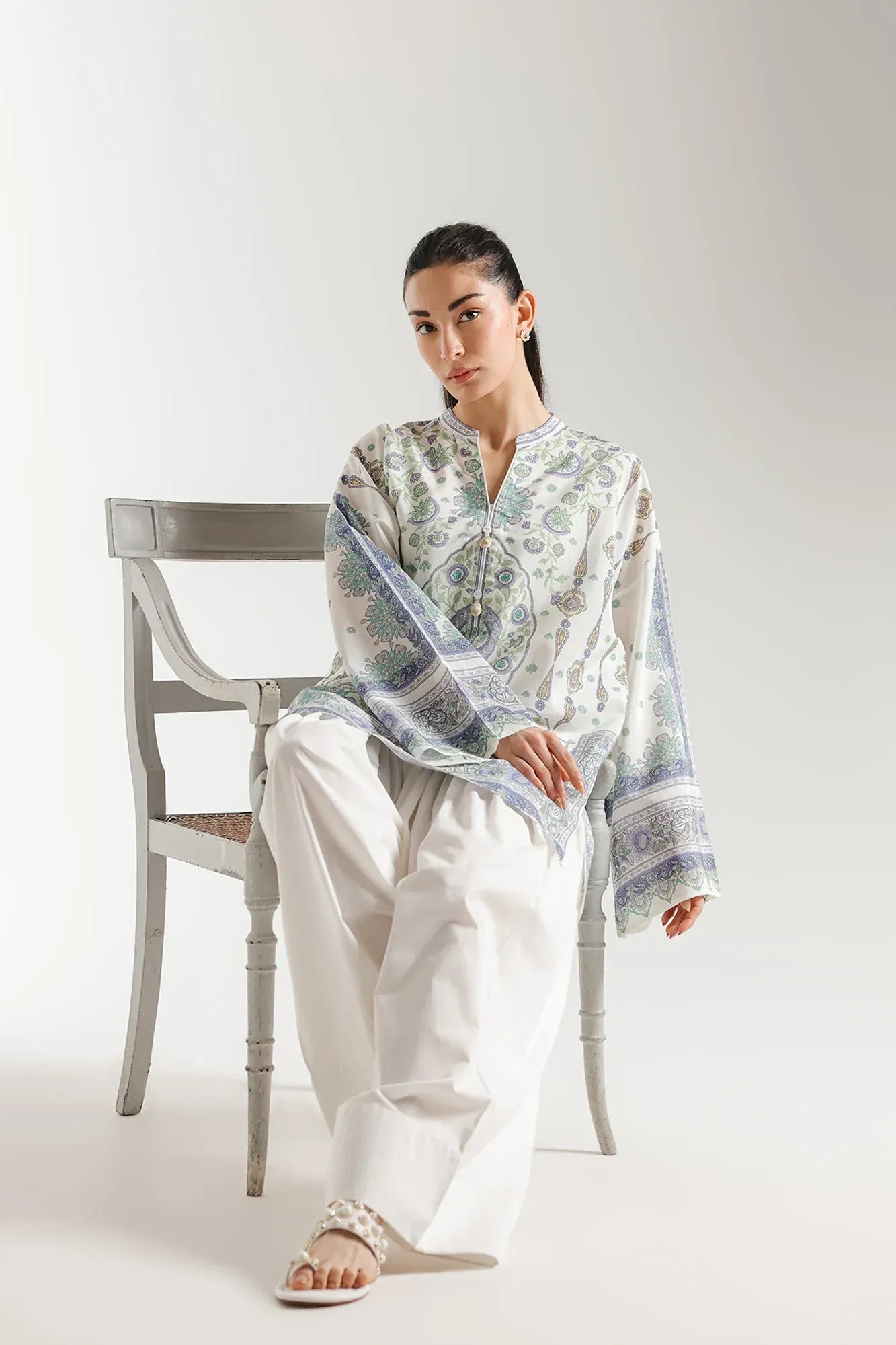 ETHNIC E8357-102-005 1PC