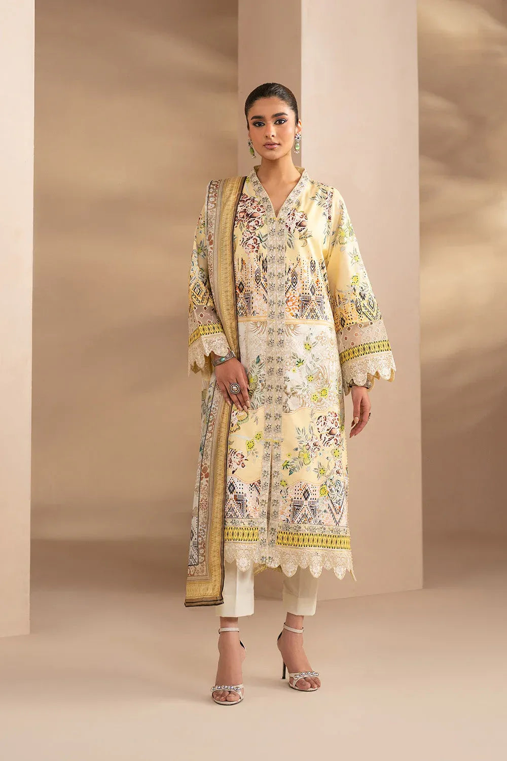 MARYUM N MARIA EMBROIDERED PRINT LAWN VARANA