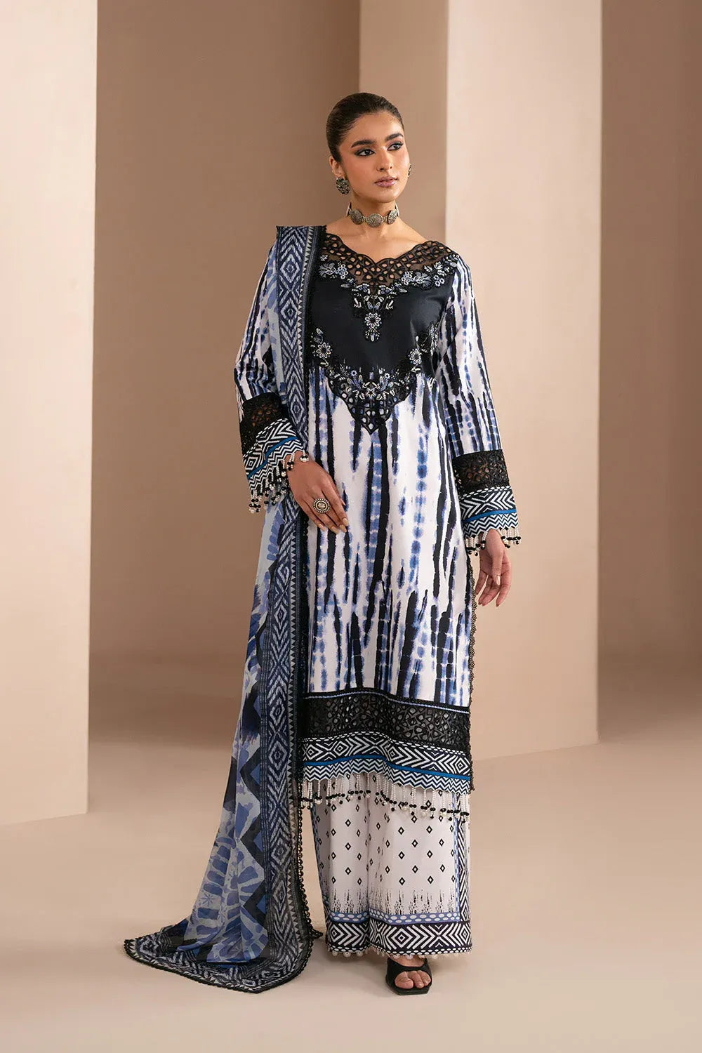 MARYUM N MARIA EMBROIDERED PRINT LAWN VARSHA