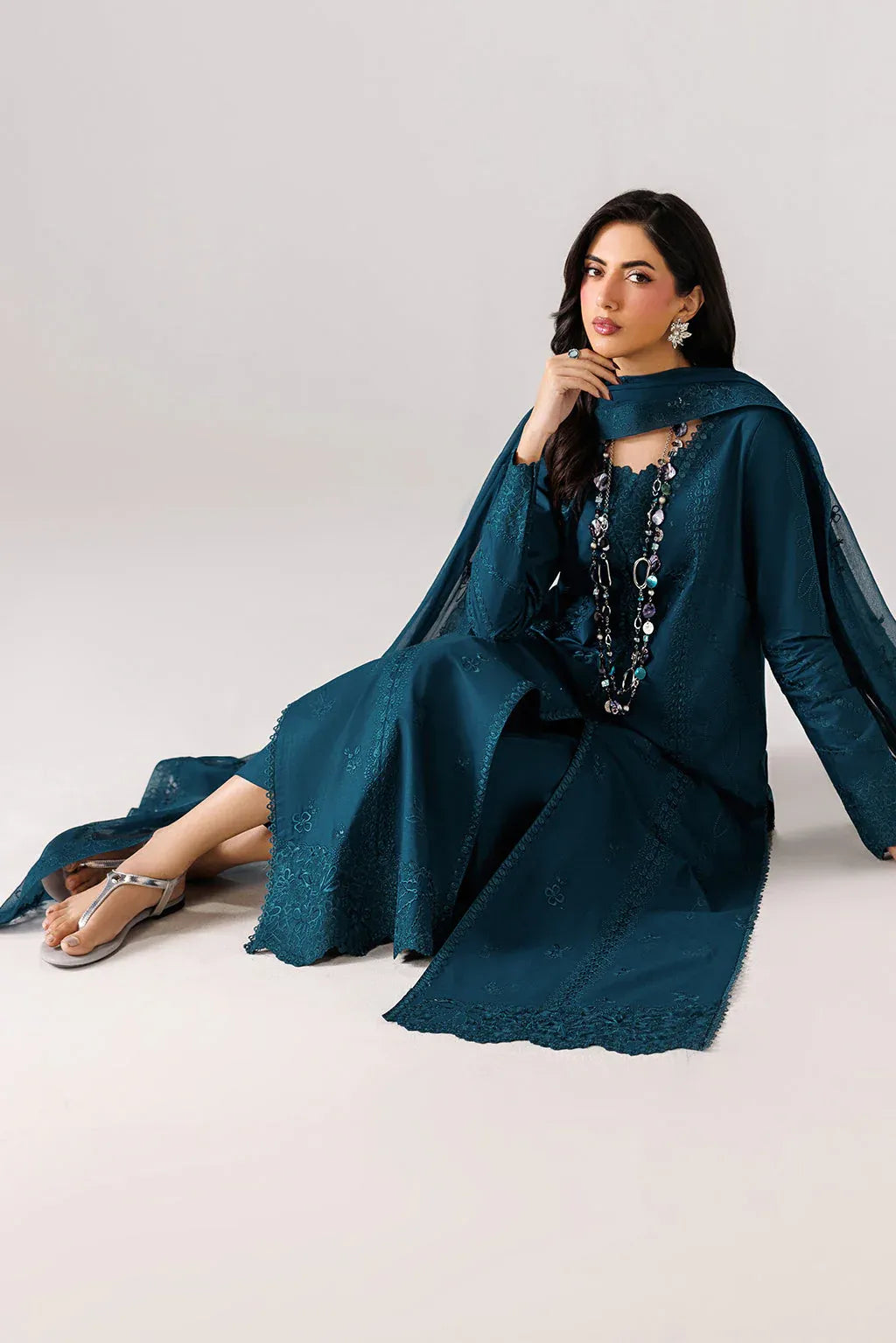 EMAAN ADEEL BEYOND BASICS SERENE 3PC