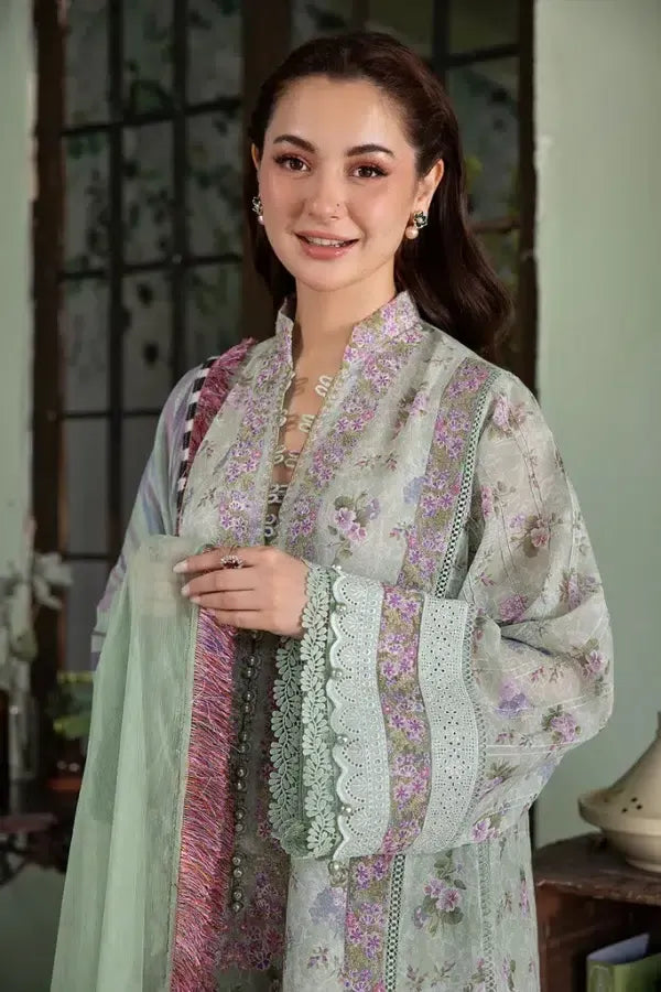 SOBIA NAZIR VITAL D-04B