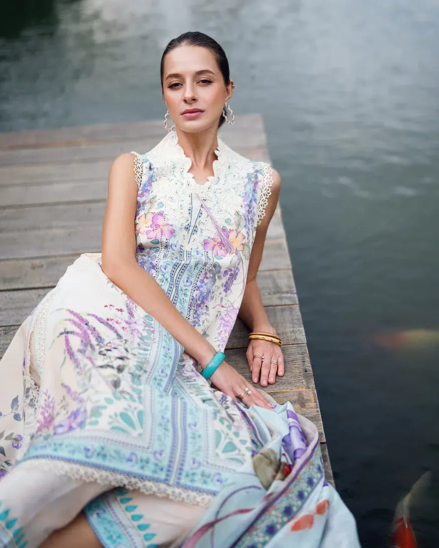 ROHEENAZ BLOOM GLIMMER