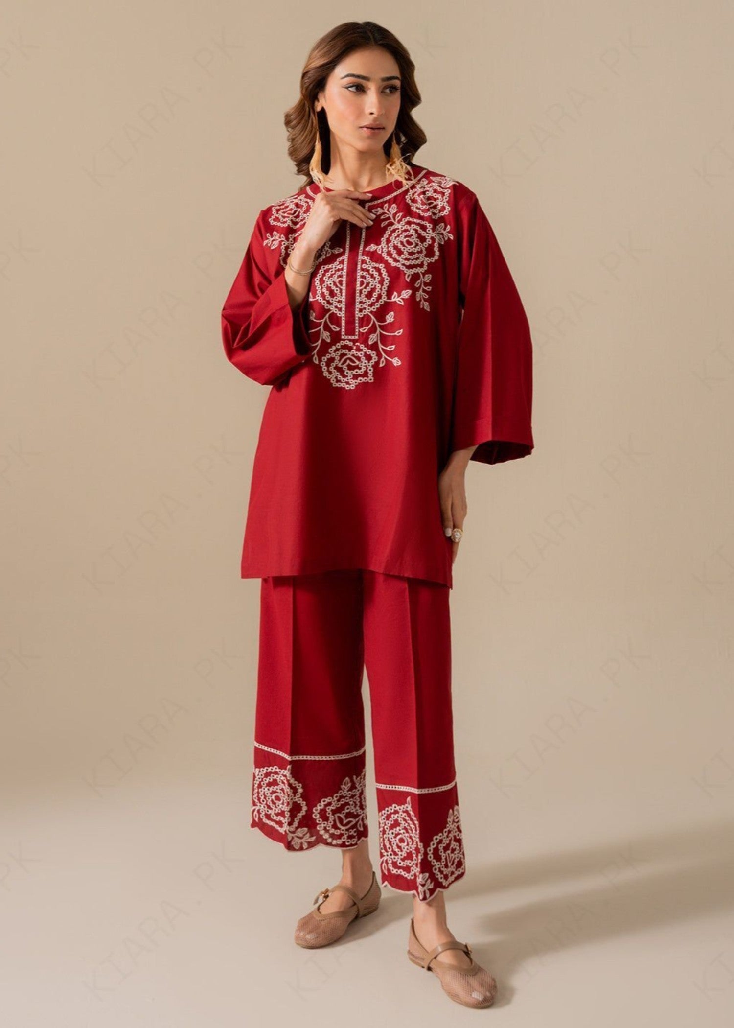 KIARA CRIMSON DUE 2PC