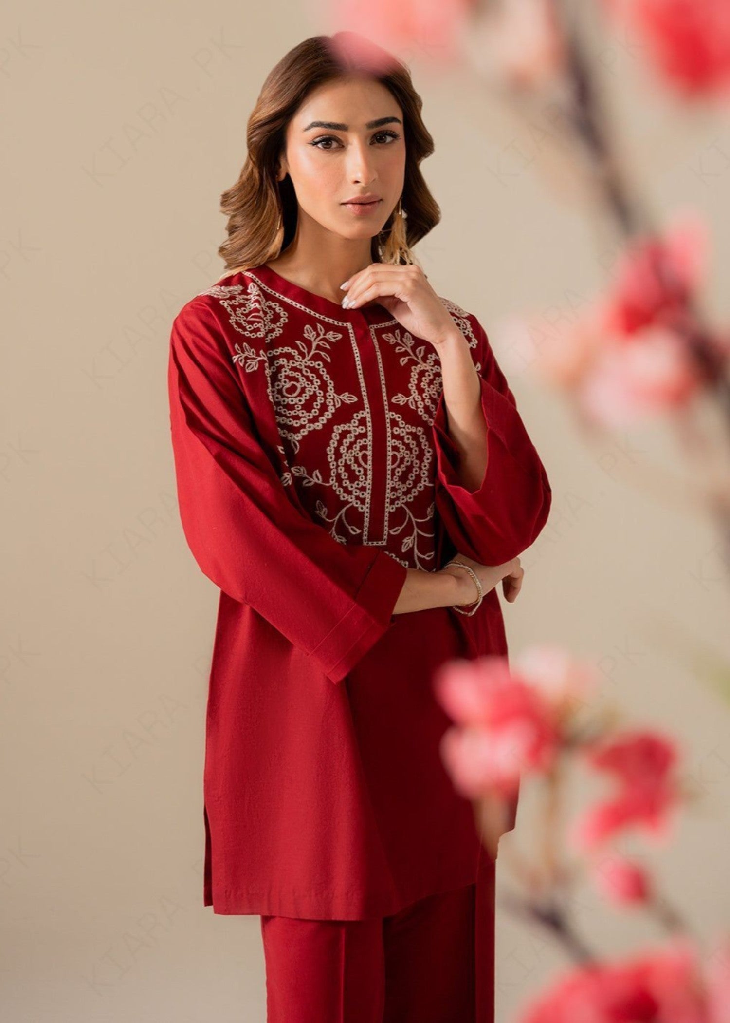 KIARA CRIMSON DUE 2PC