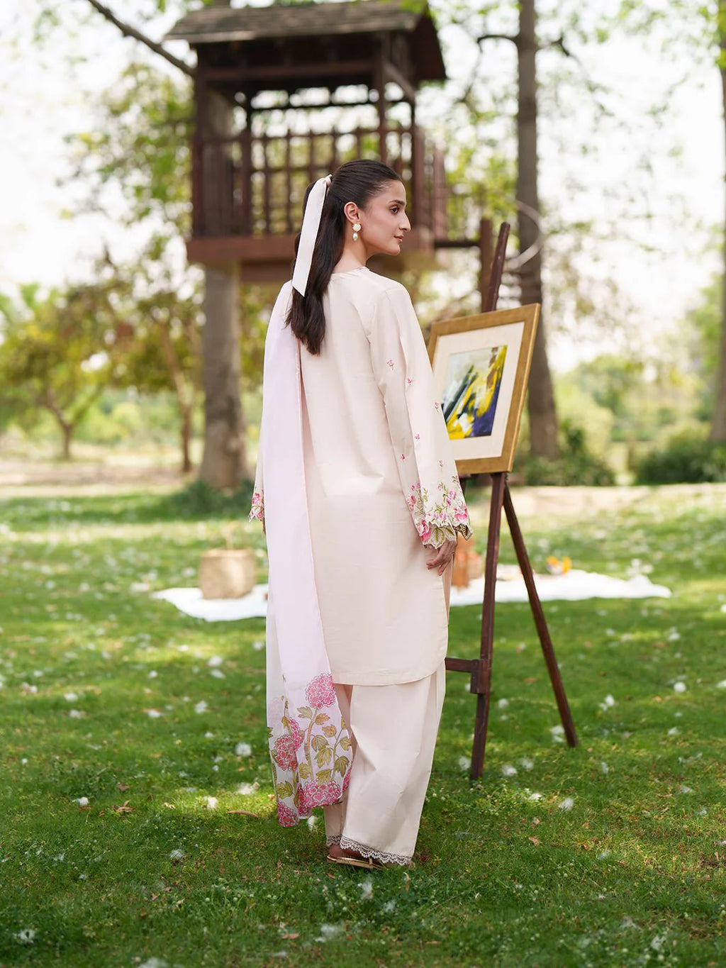 DEYAR THE GARDEN SUMMER EDIT LILY