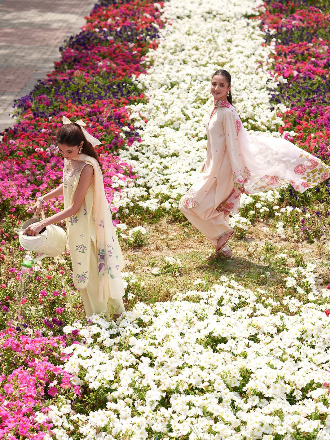 DEYAR THE GARDEN SUMMER EDIT LILY