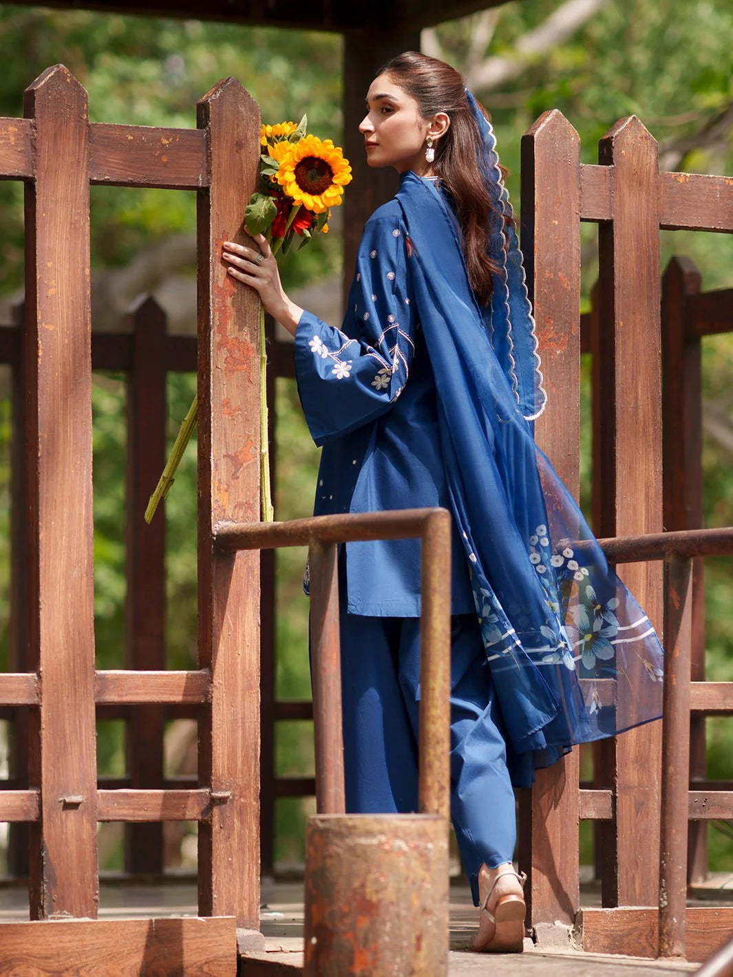 DEYAR THE GARDEN SUMMER EDIT MARIPOSA