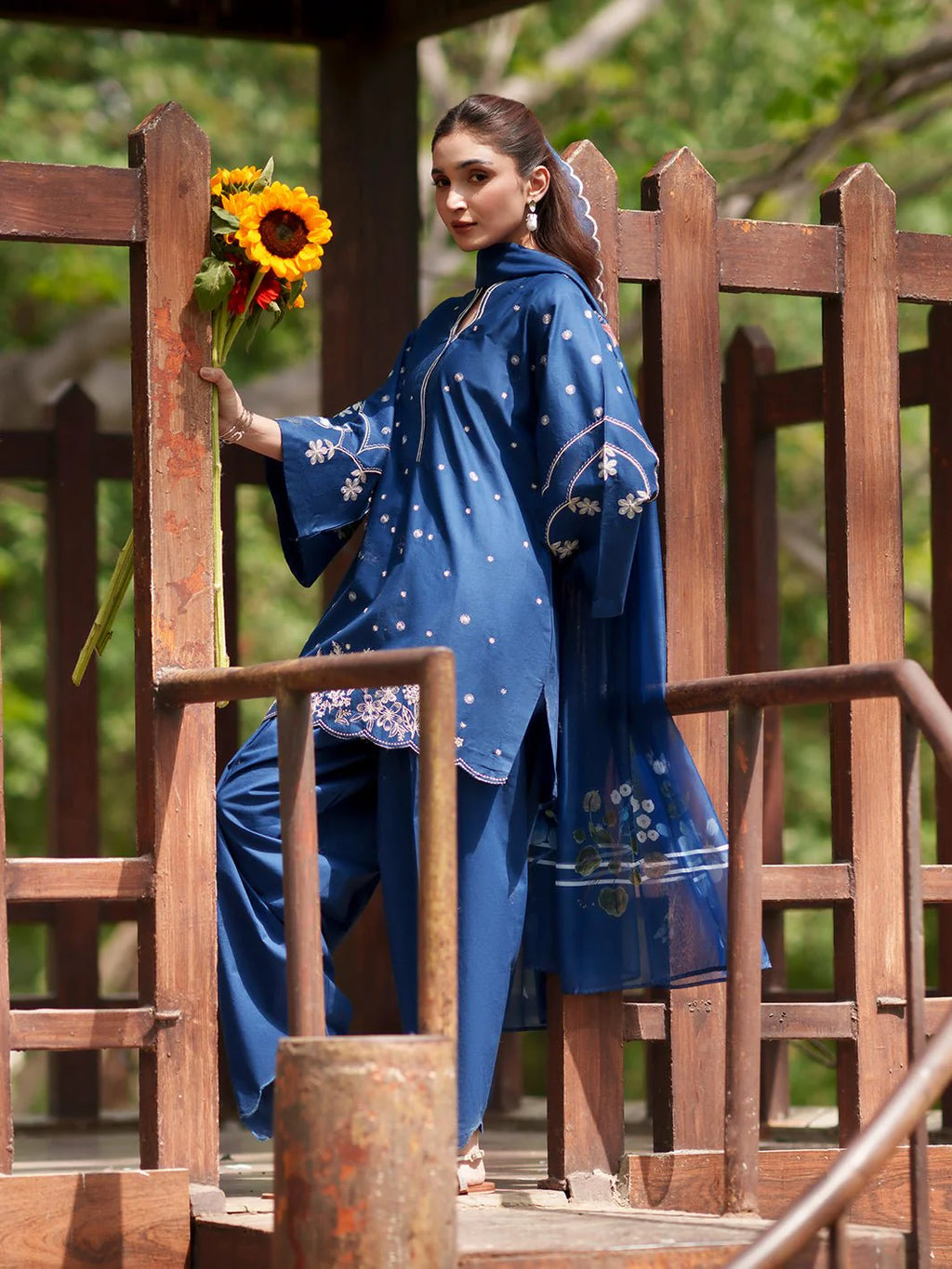 DEYAR THE GARDEN SUMMER EDIT MARIPOSA