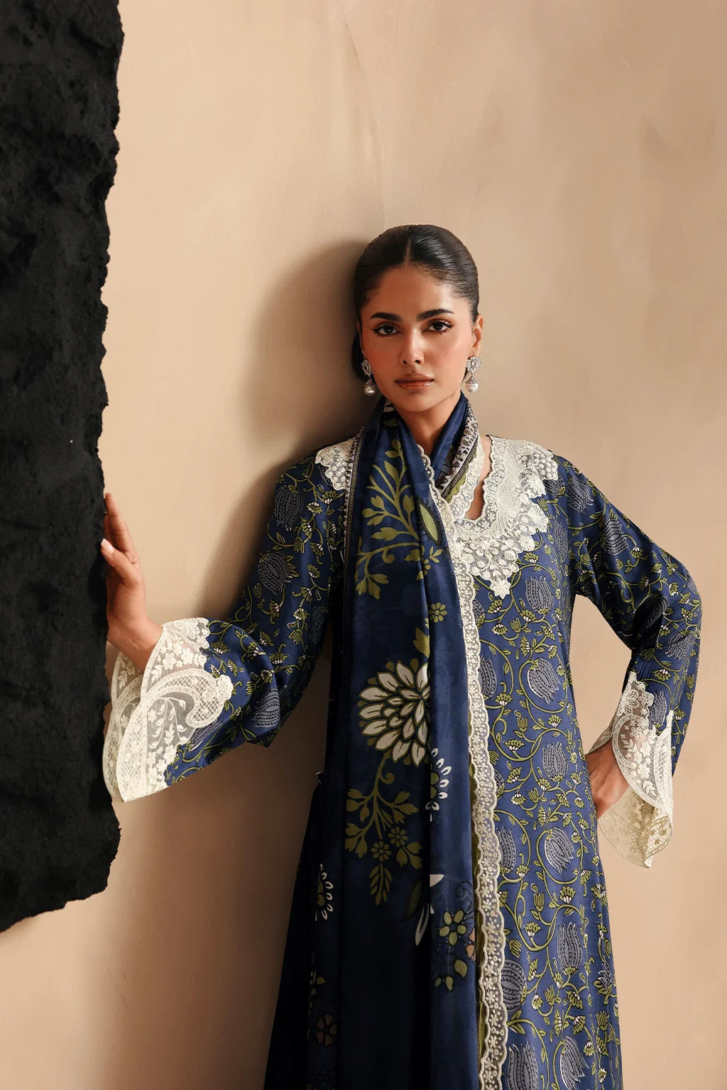 NAQSH BY RAMSHA RAWSILK RS-204