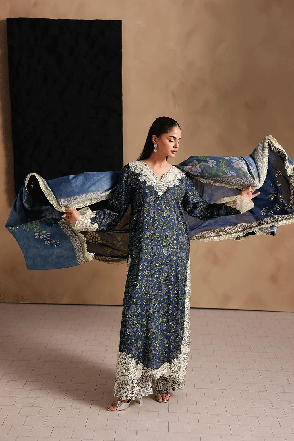 NAQSH BY RAMSHA RAWSILK RS-204