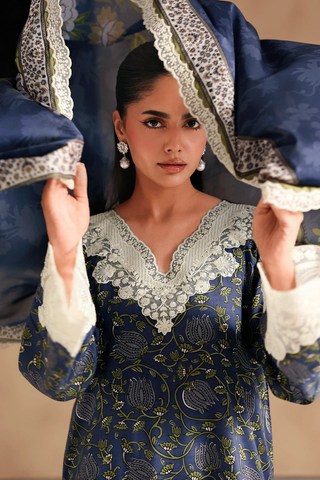 NAQSH BY RAMSHA RAWSILK RS-204