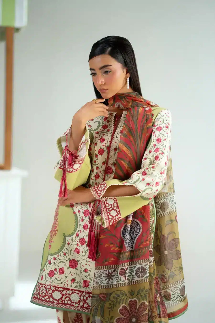 SAIRA RIZWAN JOOLIE JPU25-06
